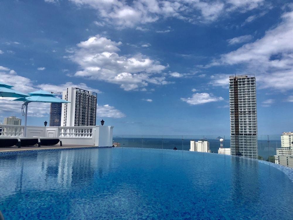 Florida Hotel На Транг Екстериор снимка