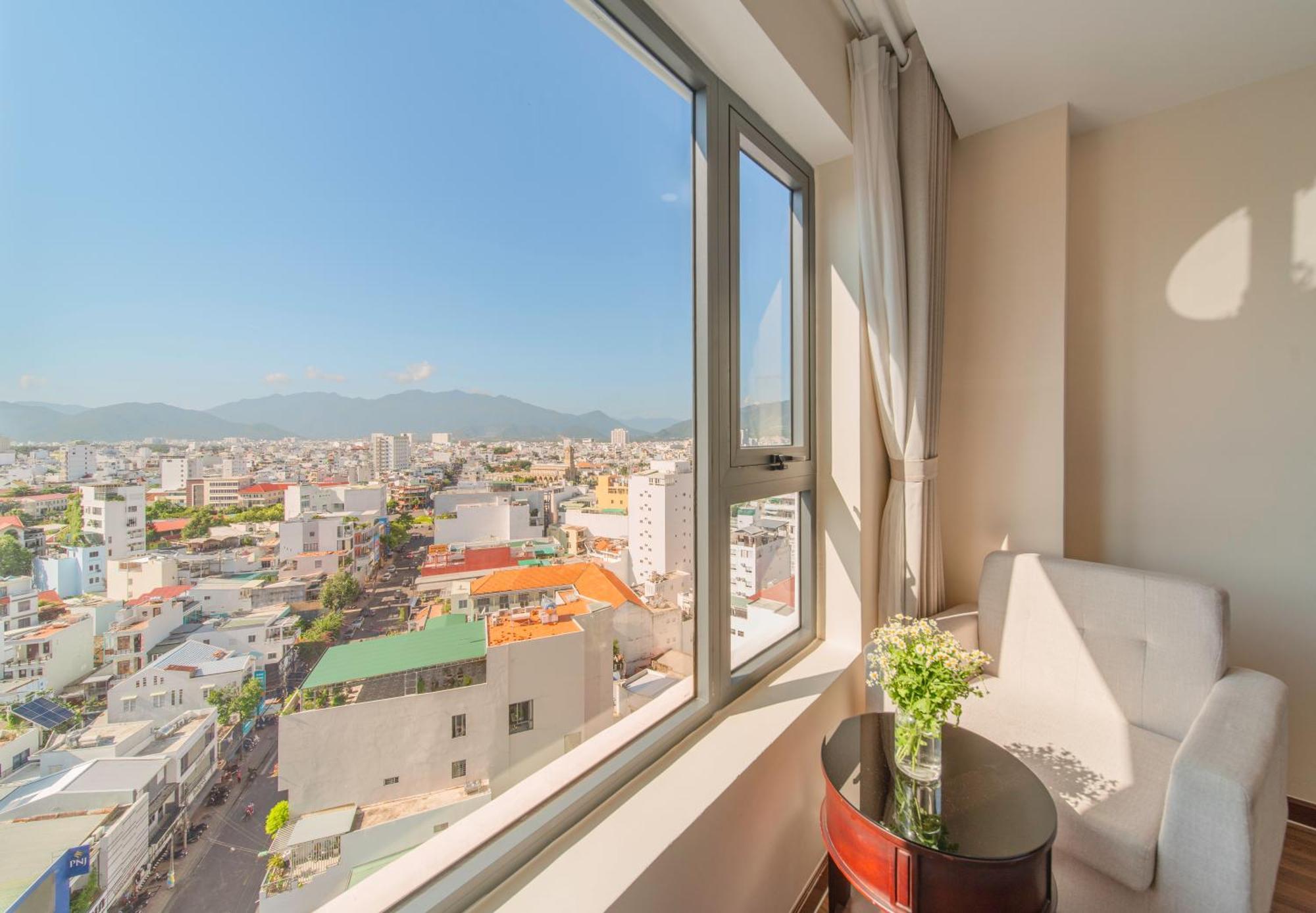 Florida Hotel На Транг Екстериор снимка
