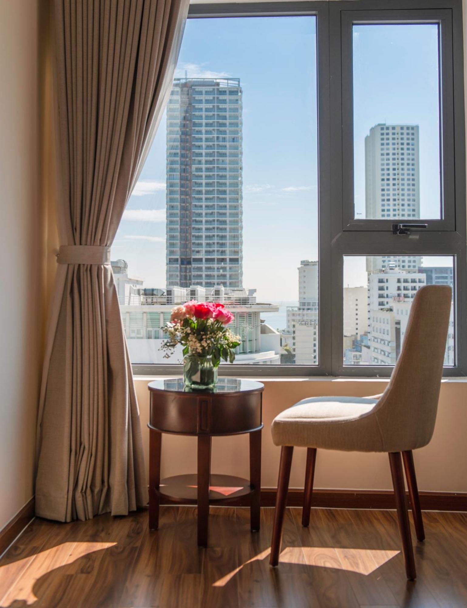 Florida Hotel На Транг Екстериор снимка