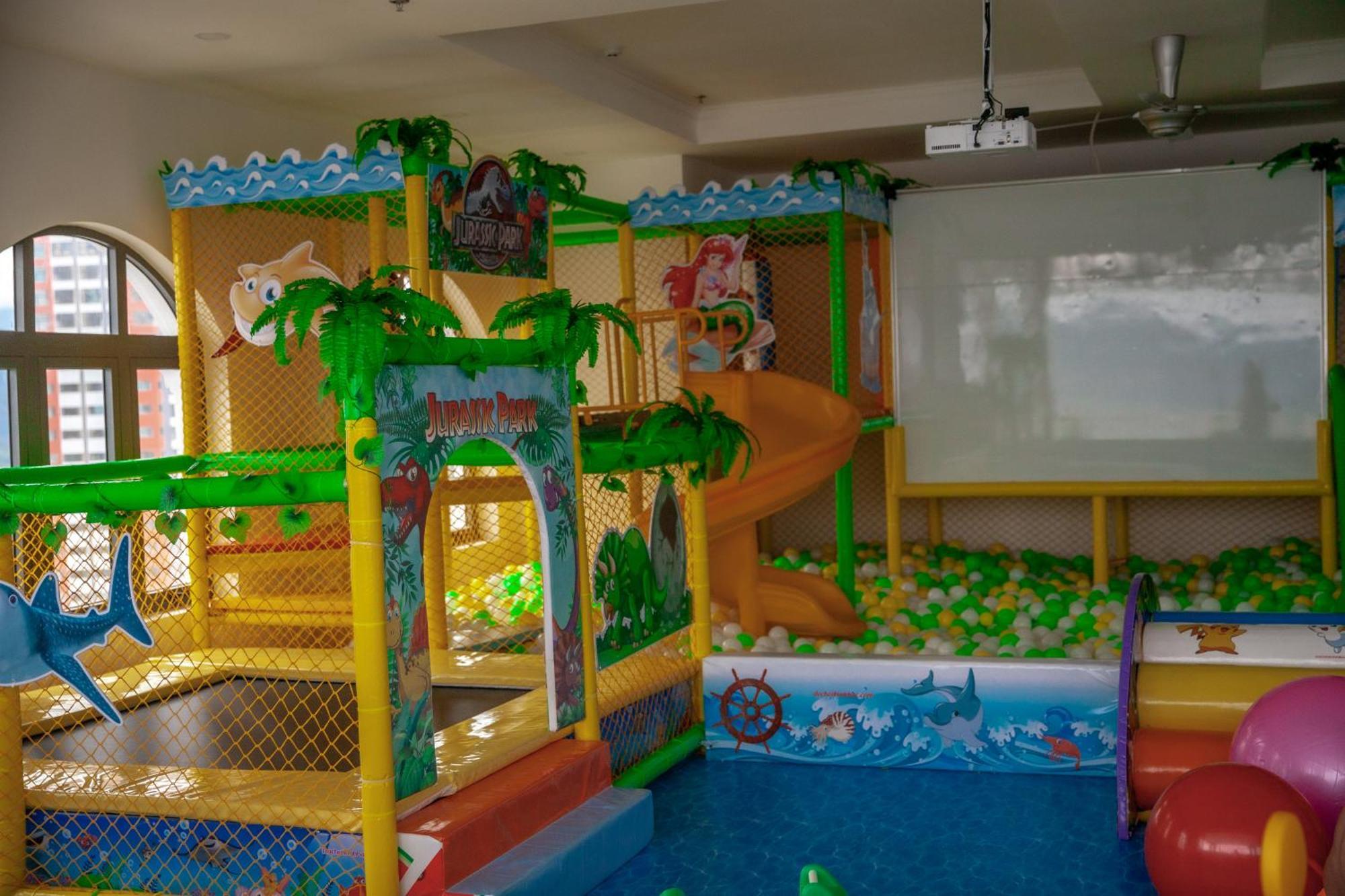 Florida Hotel На Транг Екстериор снимка