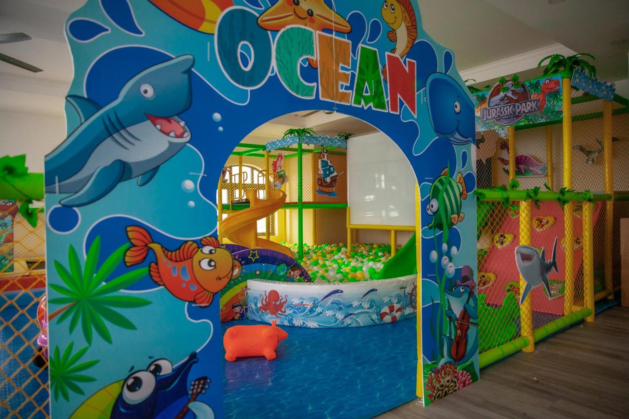 Florida Hotel На Транг Екстериор снимка